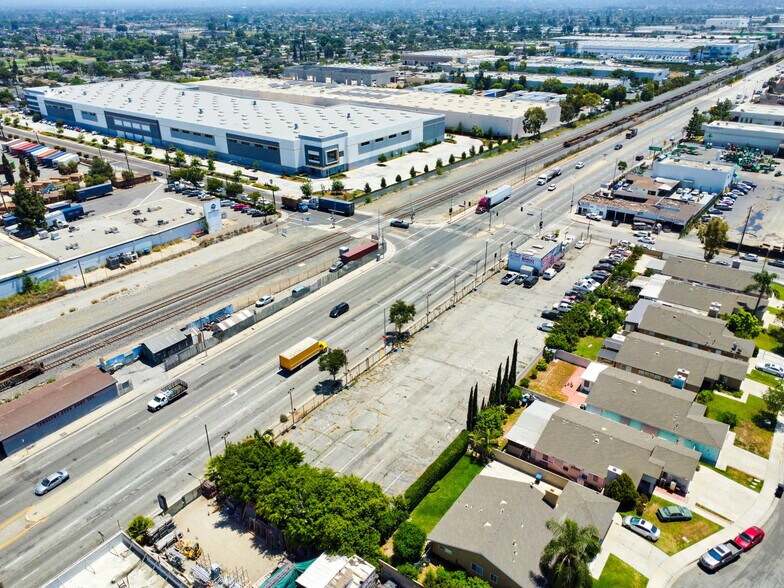 13540 Valley Blvd, La Puente, CA à vendre - Photo de l’immeuble – Image 2 sur 16
