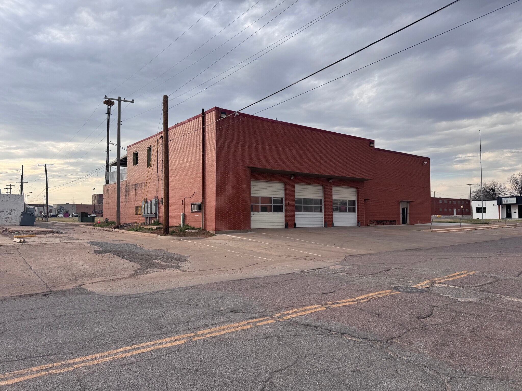 200 Commerce St, Altus, OK à louer Photo principale– Image 1 sur 6