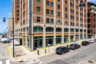 939 McGee St, Kansas City, MO à louer Photo intérieure– Image 1 sur 7