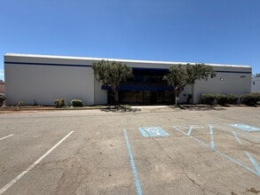 487 Calle San Pablo, Camarillo, CA à louer Photo intérieure– Image 1 sur 22
