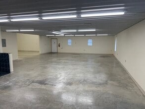 3865 Enterprise Dr, Sheboygan, WI à louer Photo de l’immeuble– Image 1 sur 5