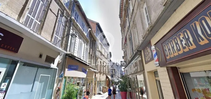 Local commercial dans Avignon à vendre - Photo de l’immeuble – Image 2 sur 3