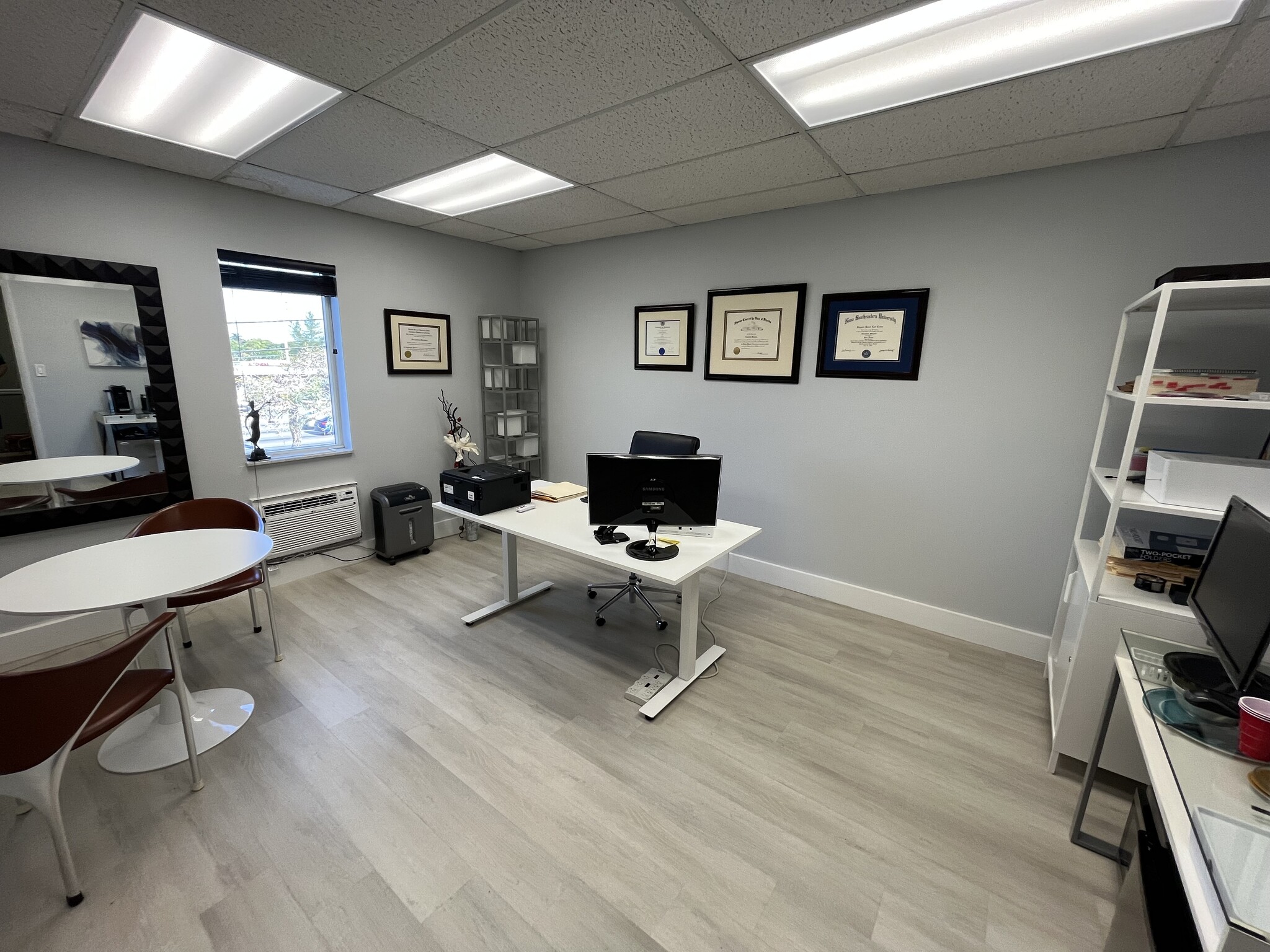 2542-2556 N Federal Hwy, Fort Lauderdale, FL à louer Photo intérieure– Image 1 sur 3