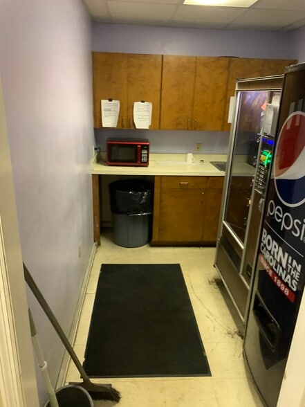 1050 Crosscreek Rd, Orangeburg, SC à vendre - Photo intérieure – Image 2 sur 8