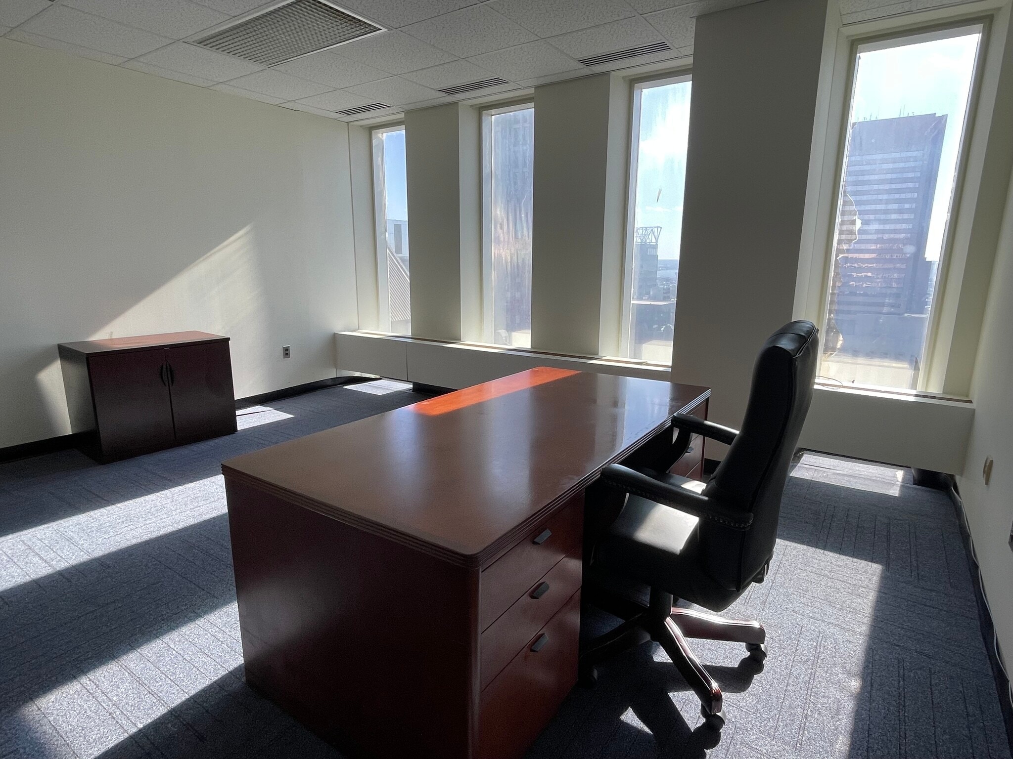 1 N Charles St, Baltimore, MD à louer Photo intérieure– Image 1 sur 3