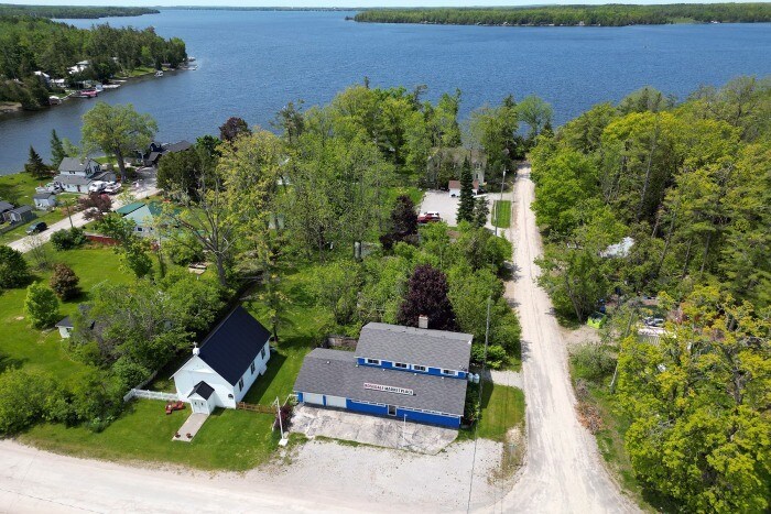 9 Bridge St, Kawartha Lakes, ON à vendre - Aérien – Image 3 sur 12