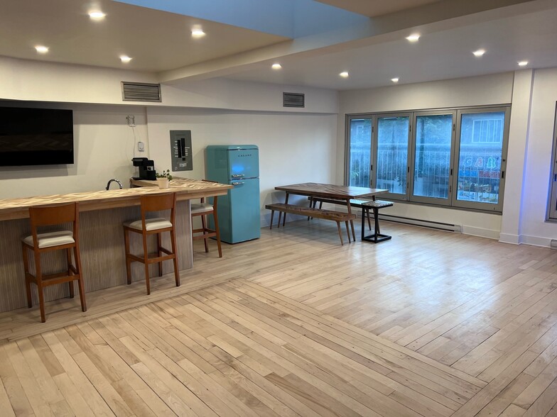 2219-2229 St Bélanger, Montréal, QC à louer - Photo intérieure – Image 2 sur 17