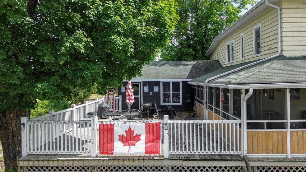 5605 Hwy 620, Coe Hill, ON à vendre - Photo de l’immeuble – Image 3 sur 44