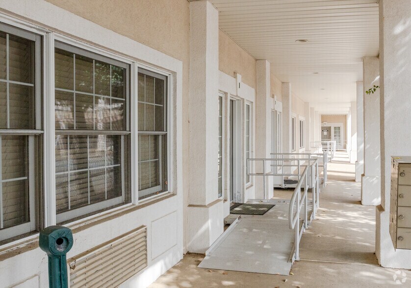 1-16 Bridge St, Metuchen, NJ à louer - Photo de l’immeuble – Image 3 sur 6
