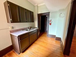 840-848 W 4th St, Winston-Salem, NC à louer Photo intérieure– Image 2 sur 3