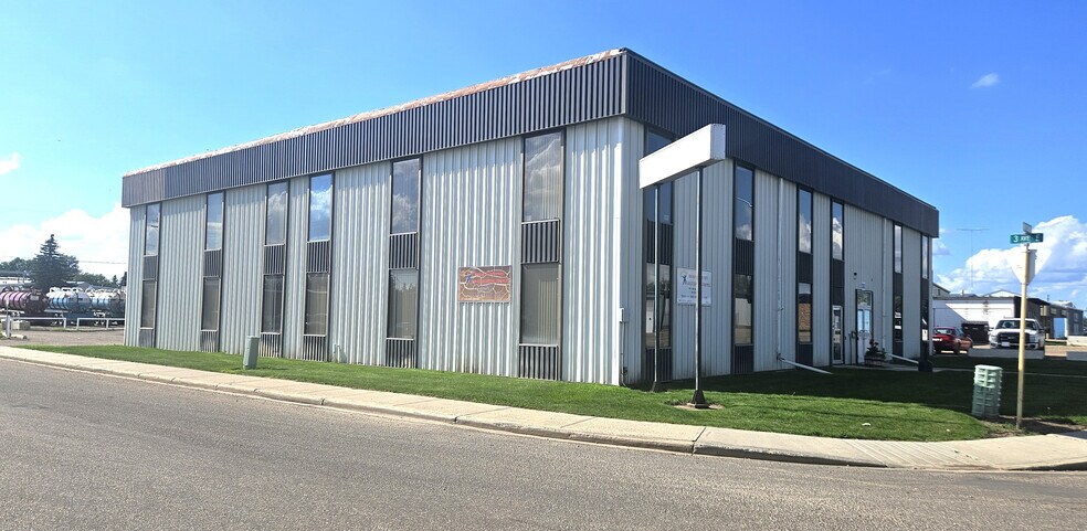 303 8 St E, Brooks, AB à vendre - Photo de l’immeuble – Image 1 sur 9