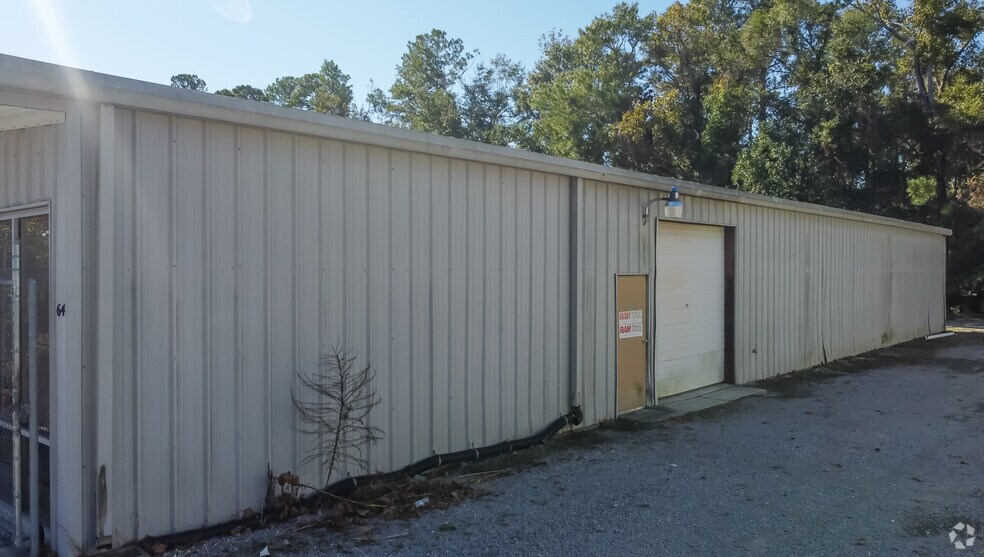 64 Darlington Ave, Wilmington, NC à louer - Photo de l’immeuble – Image 2 sur 5