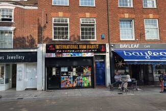 Plus de détails pour 20 The Strand, Exmouth - Local commercial à louer