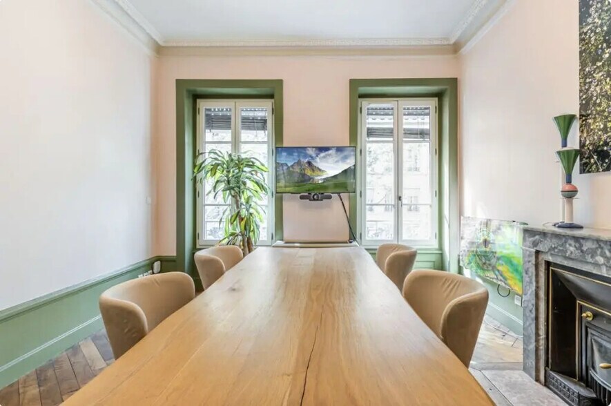 Bureau dans Lyon à louer - Photo de l’immeuble – Image 1 sur 6