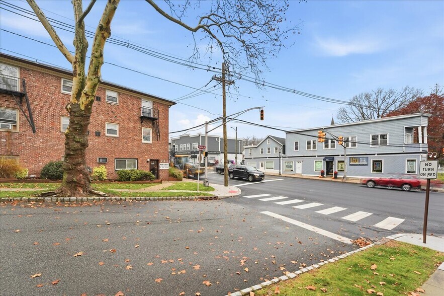741 Bloomfield Ave, Verona, NJ à vendre - Photo intérieure – Image 2 sur 4