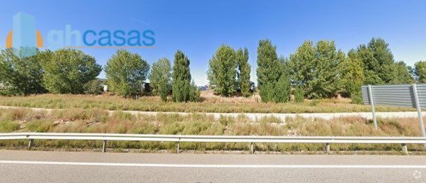 Terrain dans Cabanillas del Campo, Guadalajara à vendre - Photo principale – Image 1 sur 3