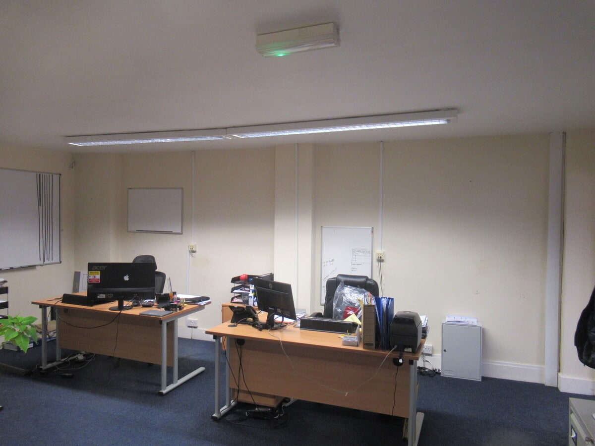 Beverley Way, New Malden, SRY KT3 4PT - Lot 2 - - Photo intérieure - Image 2 of 4