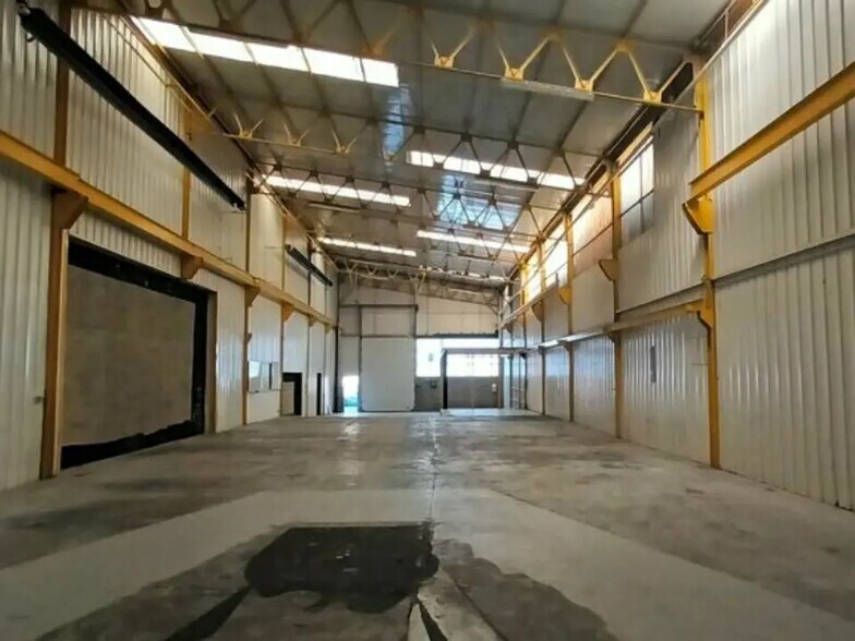 Local d'activités dans Fécamp à vendre - Photo intérieure – Image 1 sur 1