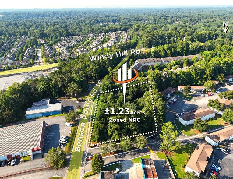 2338 Benson Poole, Smyrna, GA à vendre - Photo de l’immeuble – Image 3 sur 4