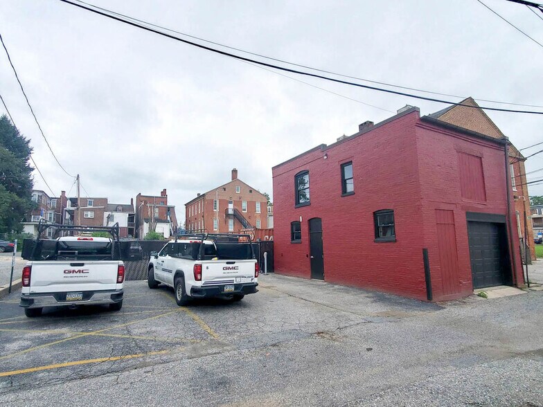 215 S. Court Ave., York, PA à vendre - Photo principale – Image 1 sur 1
