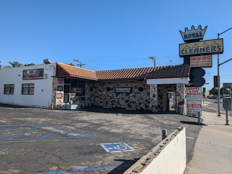 2600 W Beverly Blvd, Montebello, CA à louer - Photo de l’immeuble – Image 2 sur 5
