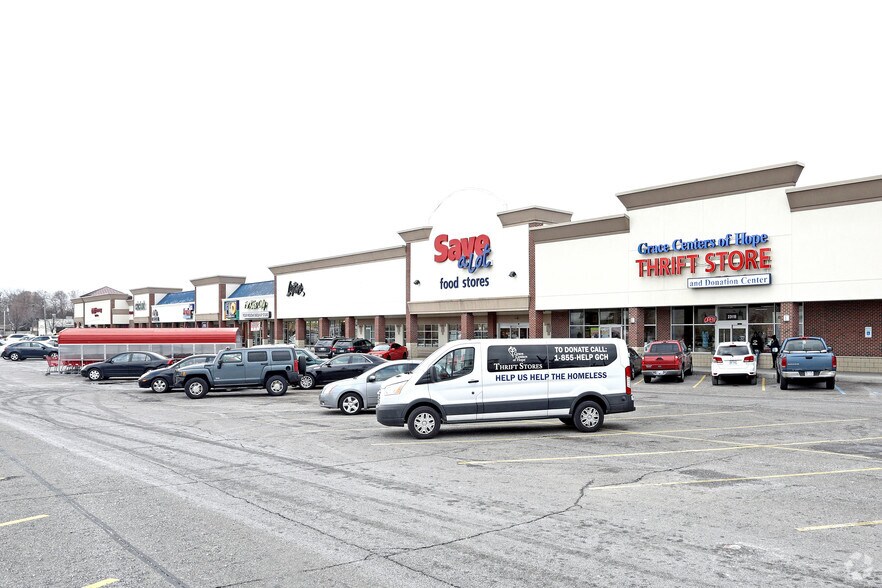 23055-23125 Coolidge Hwy, Oak Park, MI à louer - Photo de l’immeuble – Image 2 sur 7