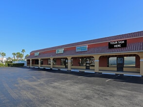 2301-2331 NW Federal Hwy, Stuart, FL à louer Photo de l’immeuble– Image 1 sur 1
