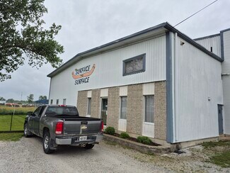 Plus de détails pour 280 Centre St, Petrolia, ON - Industriel/Logistique à louer