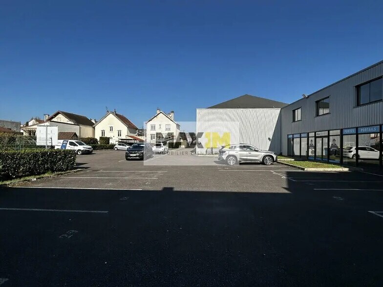 59 Avenue Roland Carraz, Chenôve à louer - Photo de l’immeuble – Image 2 sur 4