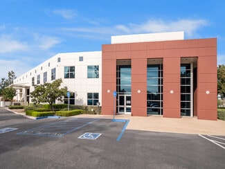 Plus de détails pour 8900 Research Dr, Irvine, CA - Local d'activités à louer