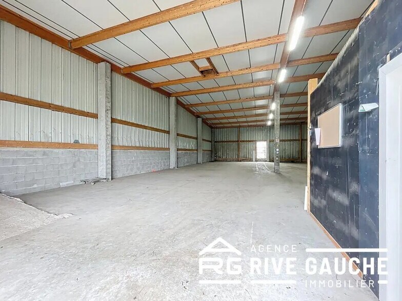 Industriel/Logistique dans Sonnay à louer - Photo intérieure – Image 2 sur 9