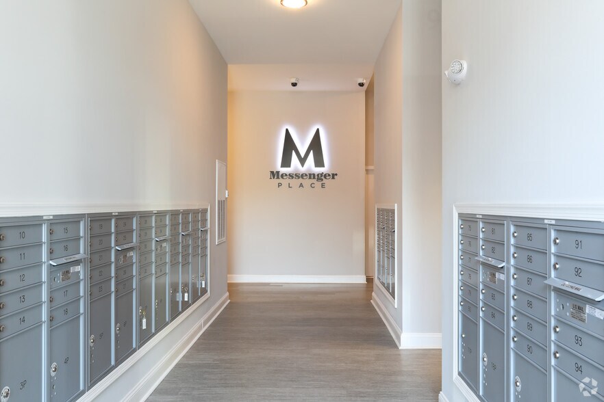 9009 Church St, Manassas, VA à louer - Hall d’entrée – Image 2 sur 26