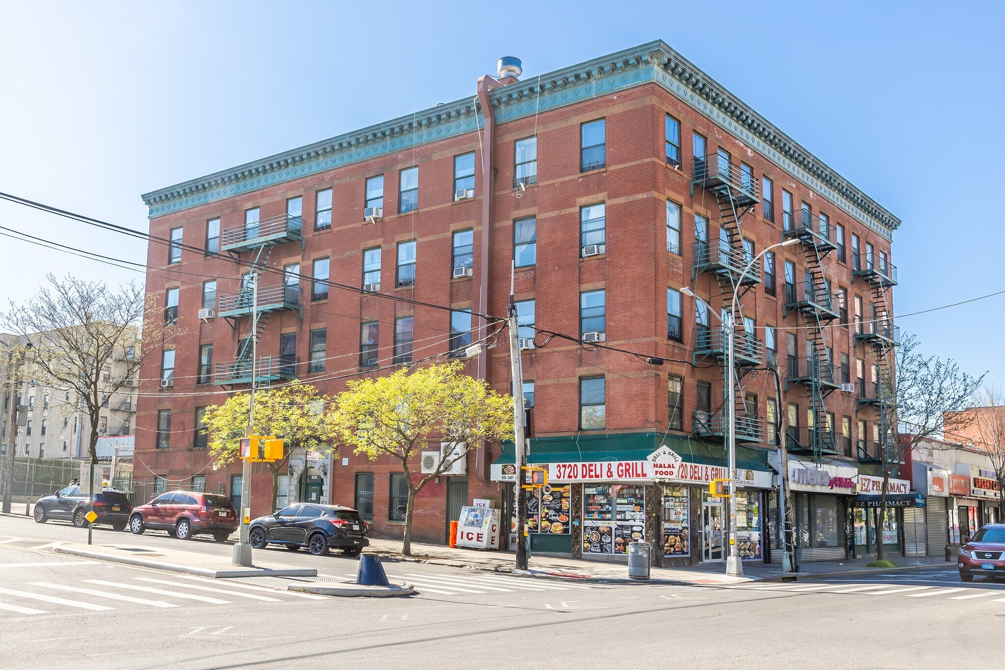 3716-3720 3rd Ave, Bronx, NY à vendre Photo de l’immeuble– Image 1 sur 5