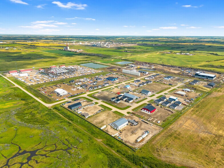 3807 9th St, Lloydminster, SK à vendre - Photo de l’immeuble – Image 3 sur 40