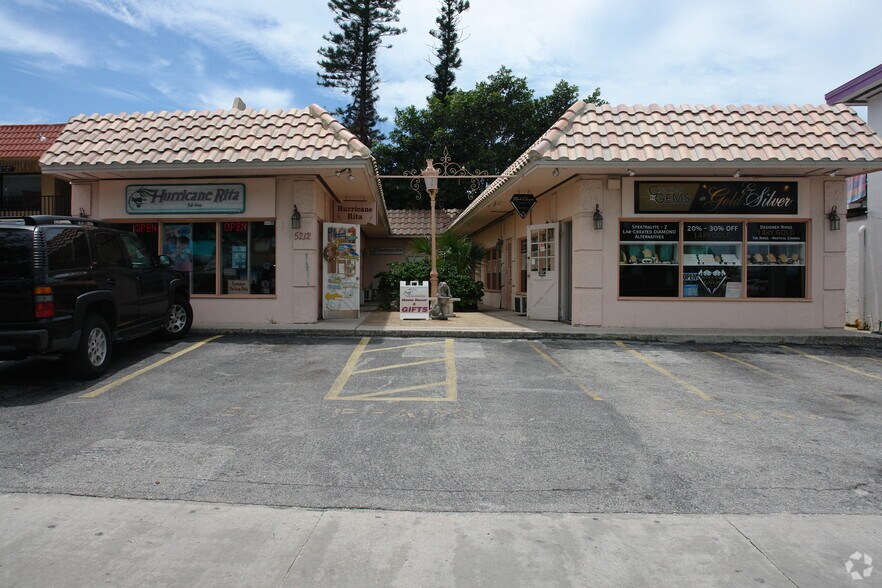 5212 OCEAN Blvd, Sarasota, FL à louer - Photo de l’immeuble – Image 2 sur 4