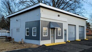 Plus de détails pour 2315 S Main St, Rockford, IL - Local commercial à vendre