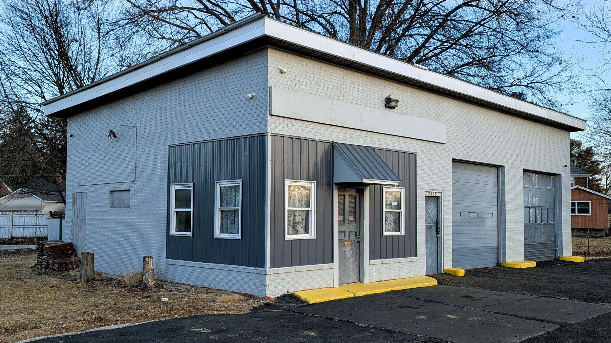 2315 S Main St, Rockford, IL à vendre Photo principale– Image 1 sur 11