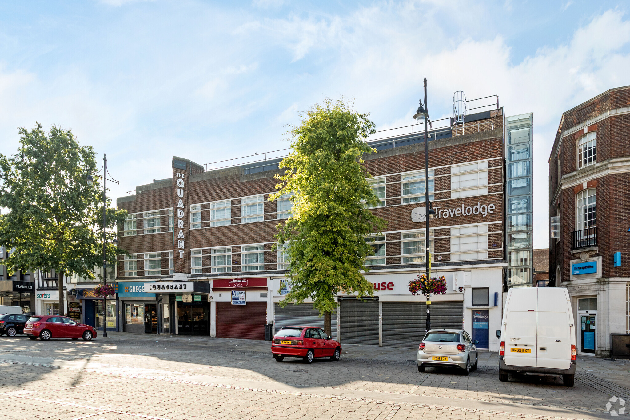 1-3 Quadrant Arcade, Romford à vendre Photo principale– Image 1 sur 20