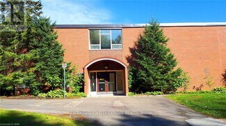 Plus de détails pour 1165 Centre St, Pelham, ON - Spécialisé à vendre
