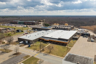 Plus de détails pour 527 Pleasant St, Attleboro, MA - Industriel/Logistique à louer