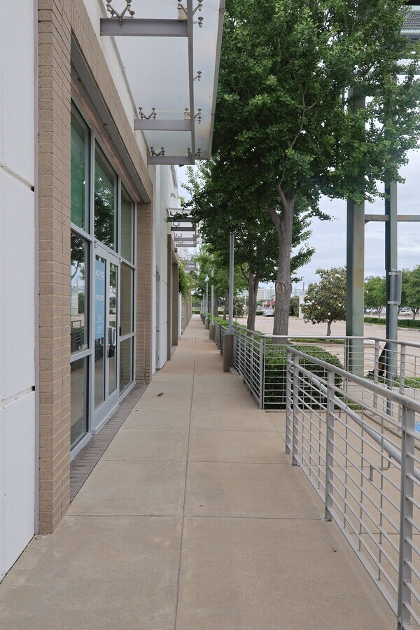 View Photo