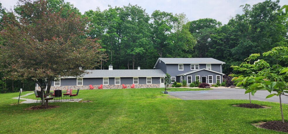 106 Carr St, Nicholson, PA à vendre - Photo de l’immeuble – Image 2 sur 84