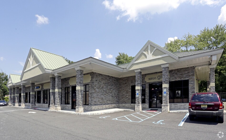 131 New Rd, Parsippany, NJ à louer - Photo de l’immeuble – Image 3 sur 29
