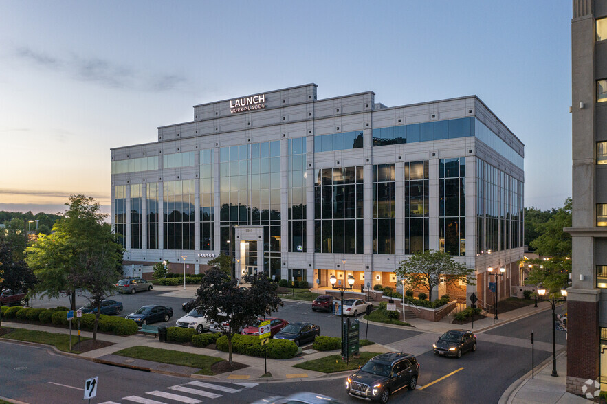 9841 Washingtonian Blvd, Gaithersburg, MD à louer - Photo principale – Image 1 sur 18