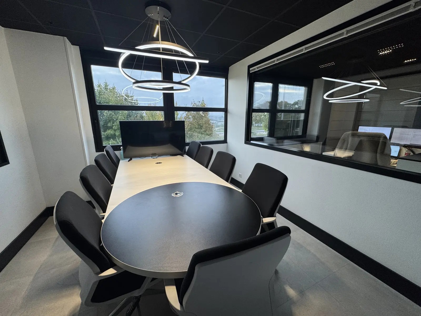 13 Rue Clément Ader, Reims à louer Photo intérieure– Image 1 sur 9