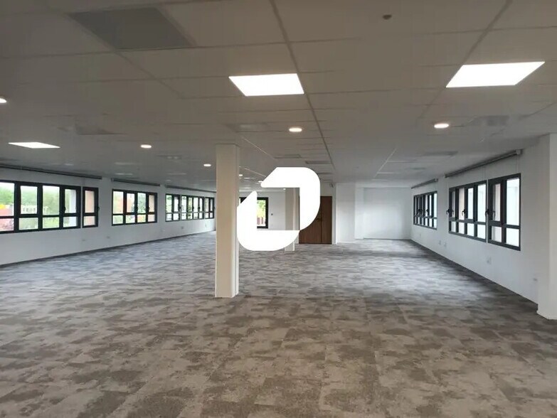 46 Rue Des Fusilles, Villeneuve-d'Ascq à louer - Photo de l’immeuble – Image 1 sur 21