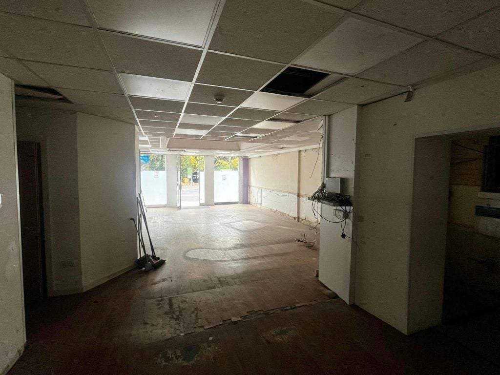 80 Coombe Ln, Londres à louer Photo intérieure– Image 1 sur 2