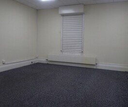 73 Francis Rd, Birmingham à louer Photo intérieure– Image 2 sur 3