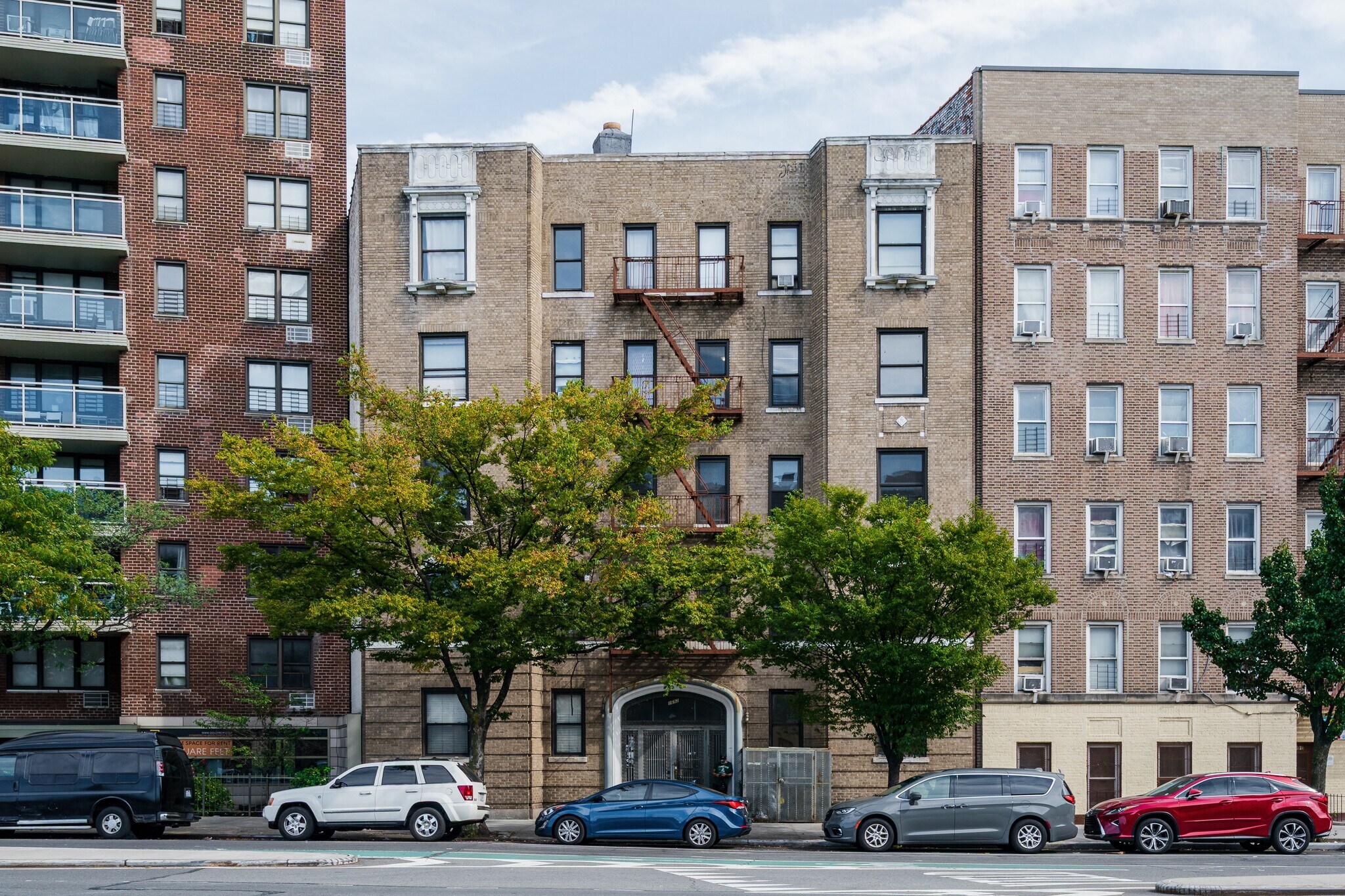 1692 Grand Concourse, Bronx, NY à vendre Photo principale– Image 1 sur 5