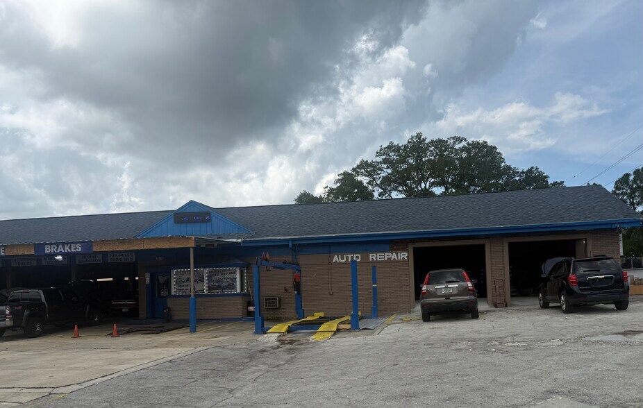 2201 E Busch Blvd, Tampa, FL à vendre - Photo de l’immeuble – Image 3 sur 23